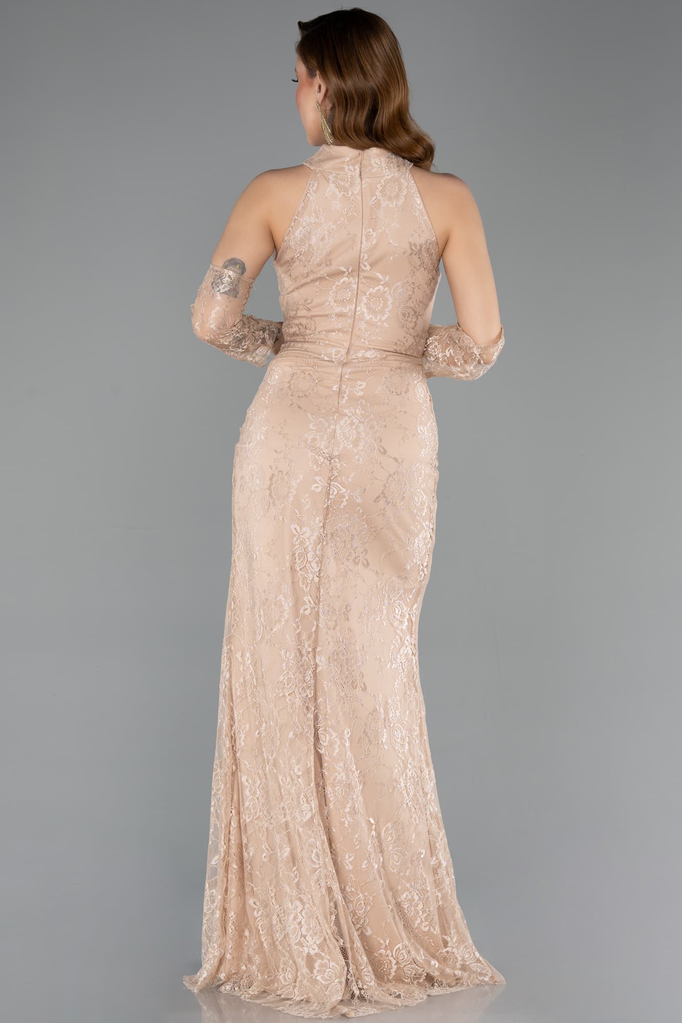 Halter Yaka Eldivenli Uzun Dantel Abiye ABU5598 2