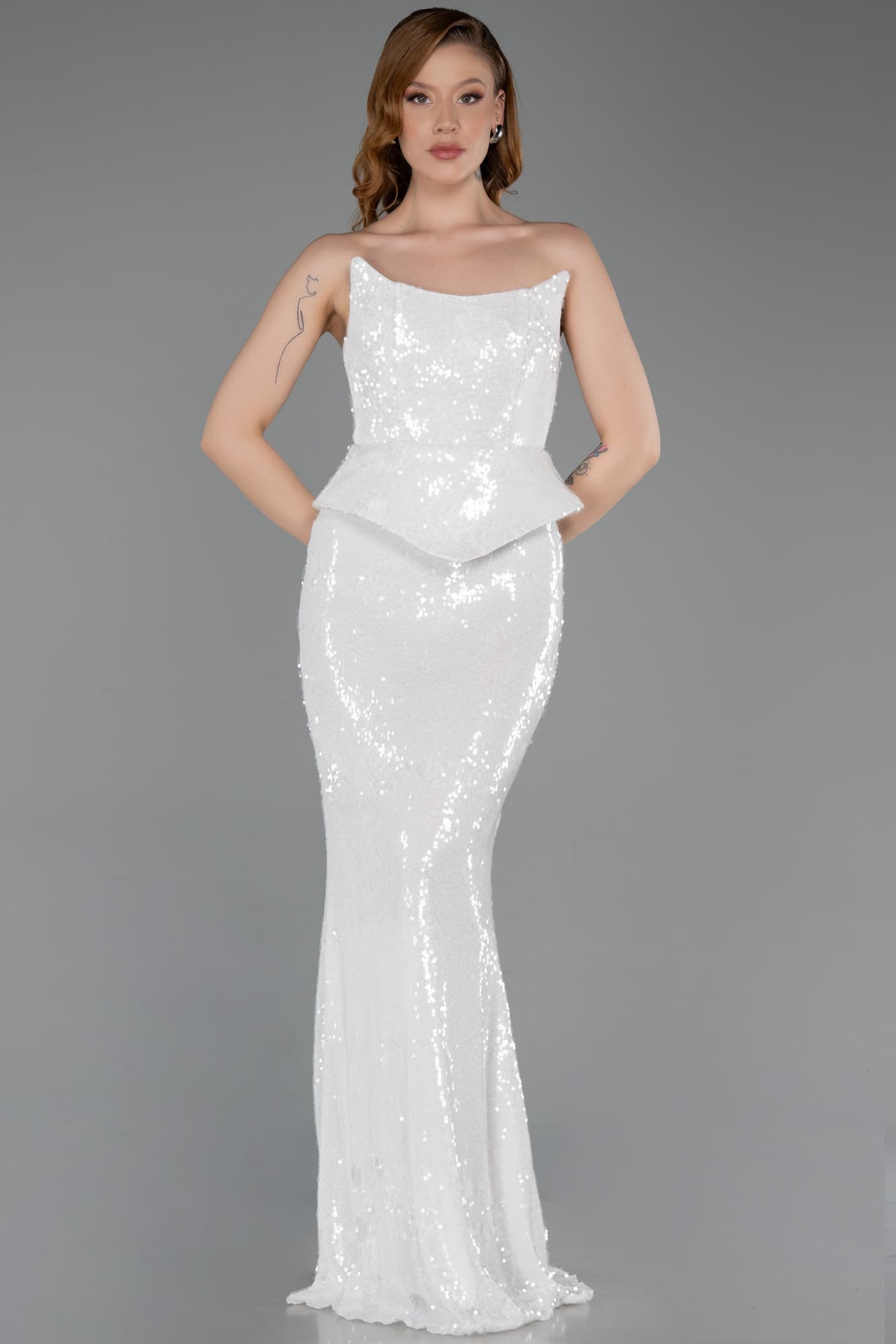Straplez Yaka Peplum Kesim Uzun Pul Payet Abiye ABU5721